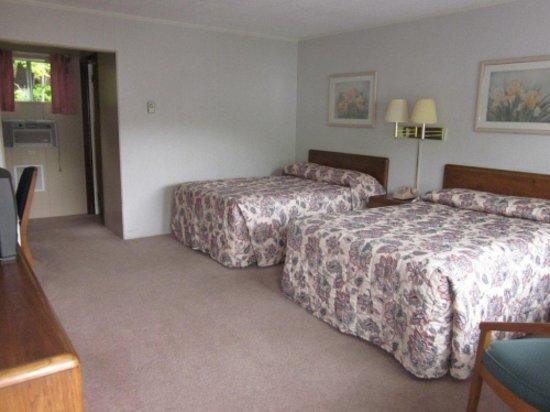 Crest Motel Bartlett Экстерьер фото
